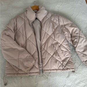 H&M Cream Puffer Jacket with Quilted Design and Stand-Up Collar